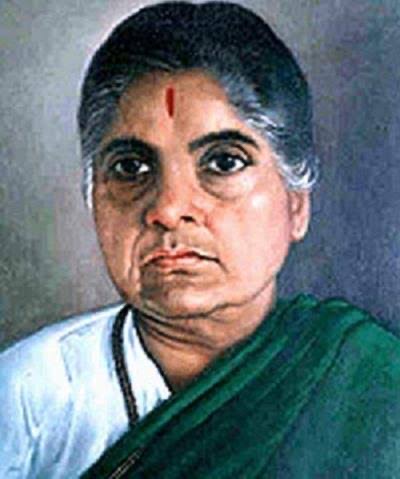 Painted portrait of Durgabai Deshmukh in a green sari.
